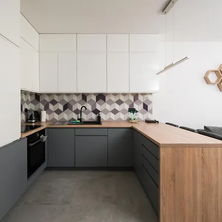 Metro Bemowo Apartment With Garden Warsaw Exterior photo