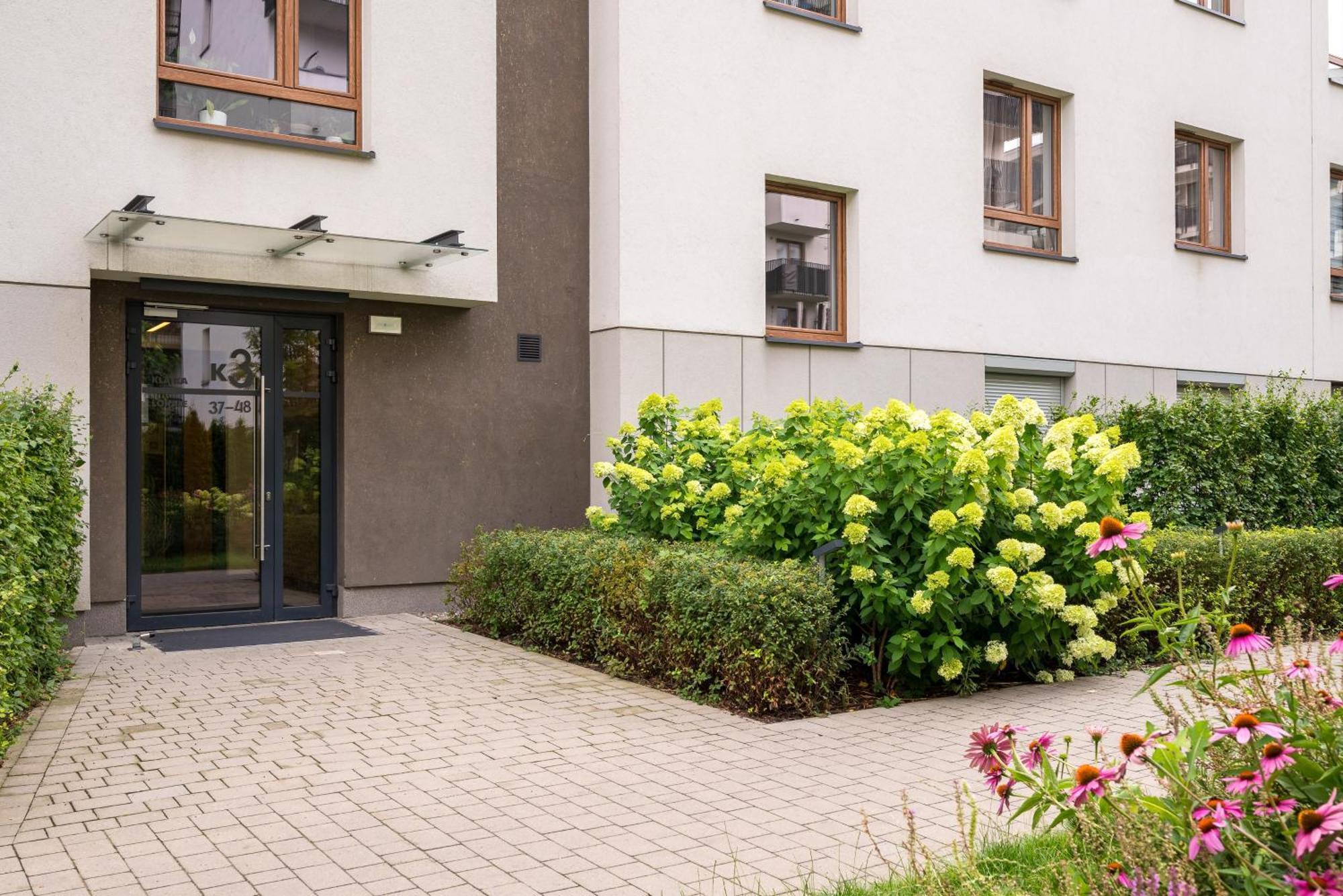 Metro Bemowo With Garden Apartment *